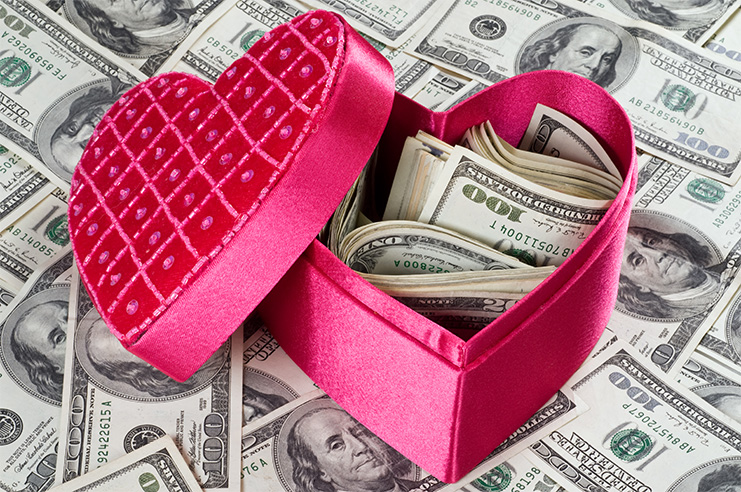 cash inside pink heart gift box